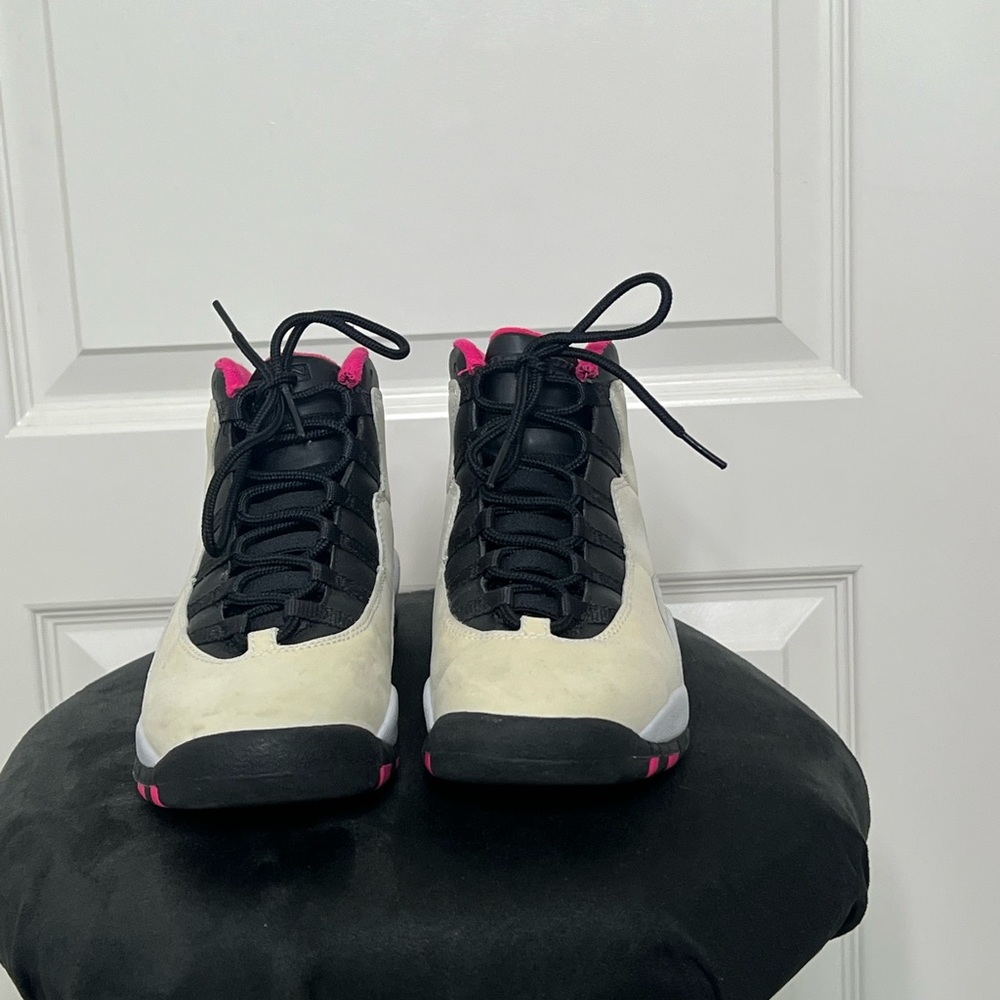 Jordan Retro 10 “Vivid Pink” (GS)